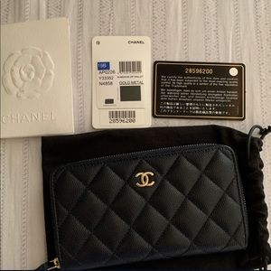 Chanel M-Medium Zip Navy Blue Wallet